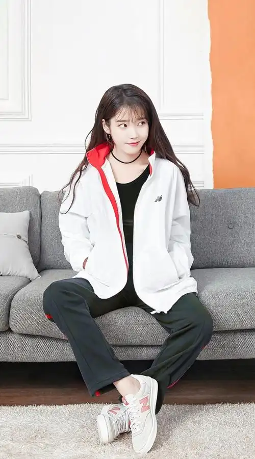 iu图片手机壁纸百度图片_李知恩最美图片