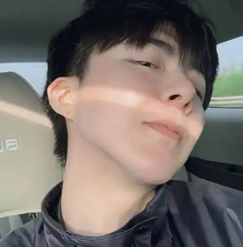 【微信头像】刘宇宁