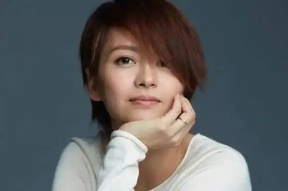 八位当过小三的明星,她一生做小三生下六个孩子,素颜把小偷吓跑