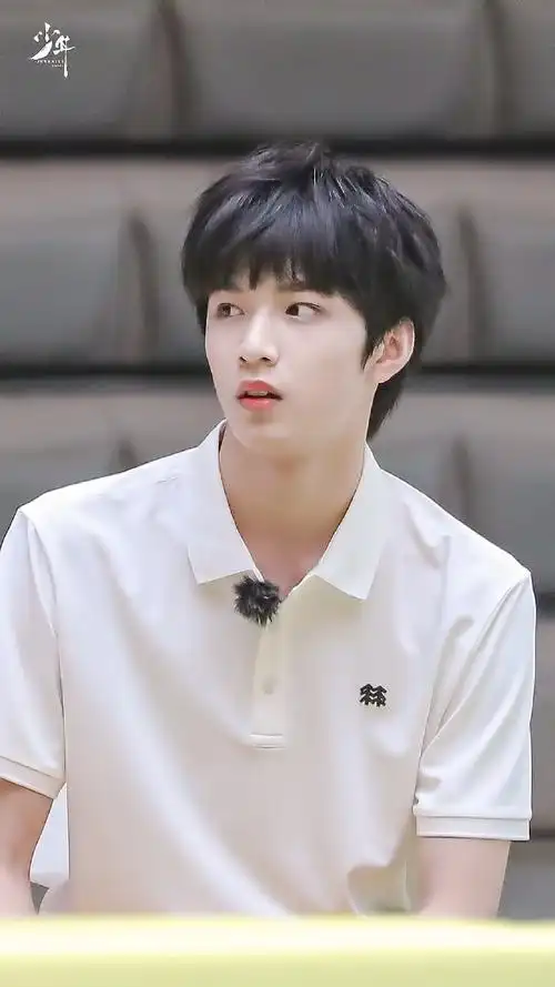 热血狼崽刘耀文