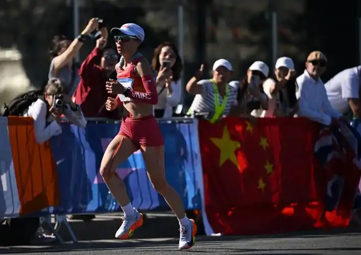 巴黎奥运会 | 田径项目收官 哈桑破奥运纪录夺女子马拉松金牌