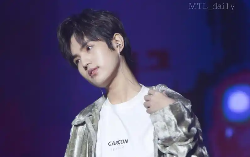 快男十年巡回演唱会上海站【尹毓恪】