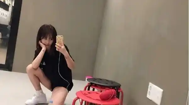 创造101邵夏前男友是蔡徐坤吗邵夏个人资料背景介绍