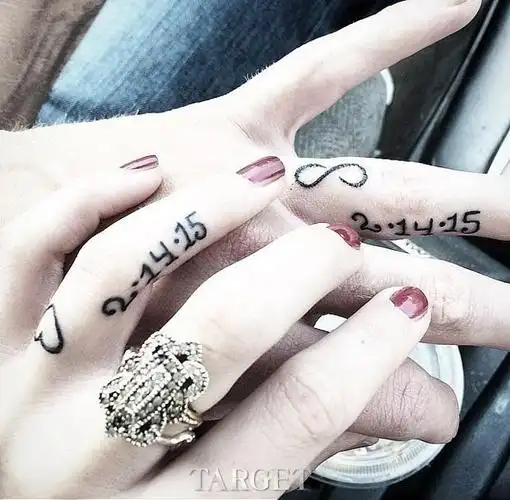 刺青版engagement rings 刻骨铭心的爱