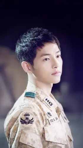 太阳的后裔宋仲基爆红被称教科书般的撩妹圣手