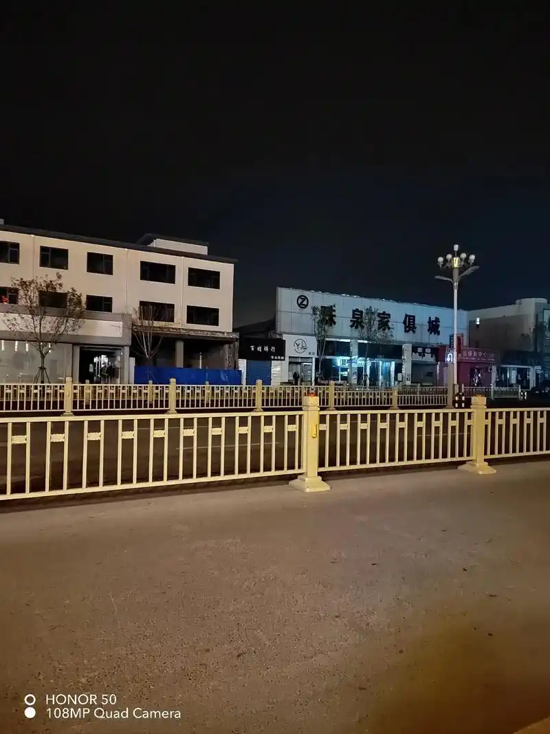 静默管理的夜晚街道,愿疫情早日离去,人们过上正常生活#天冷了 - 抖音