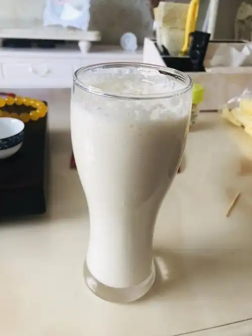 牛奶雪梨的做法