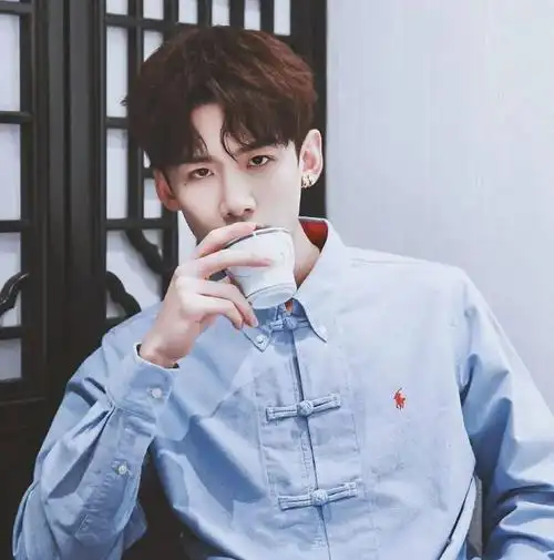 微信头像白敬亭