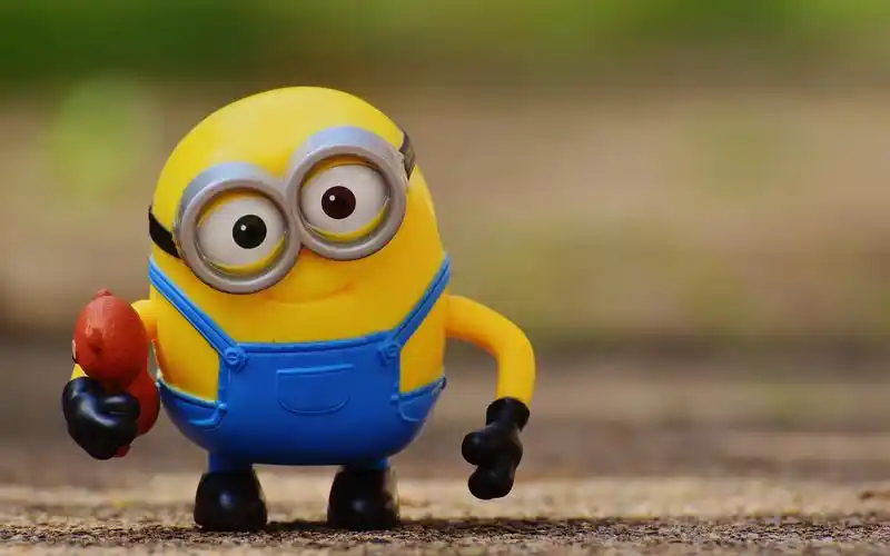 可爱卡通小黄人玩具图片桌面壁纸