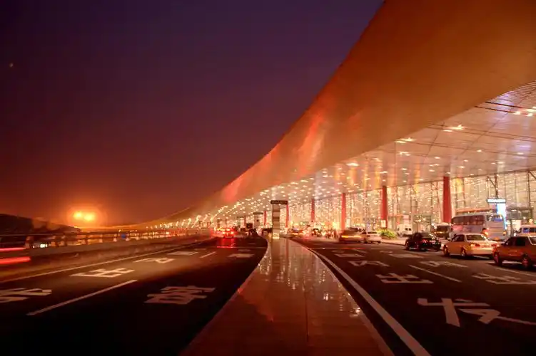 首都机场三号航站楼