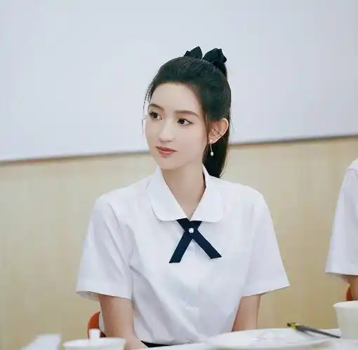 刚出道8年,又恋上小10岁的她,杨勋曾被批渣男_王玉雯_杨玏_俩人