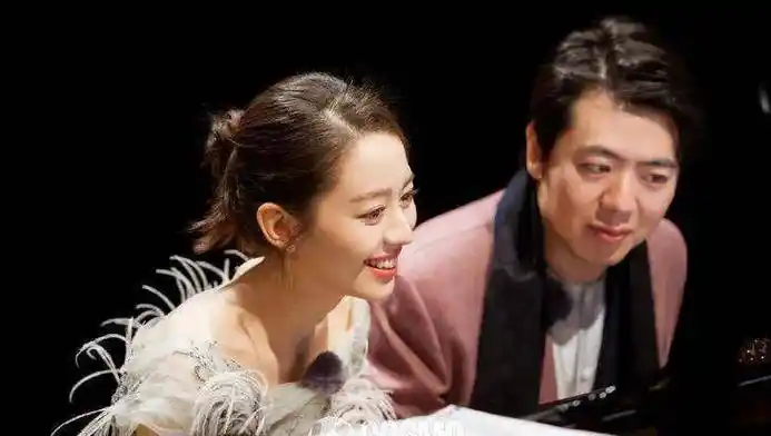 《妻子的浪漫旅行》,怎么看都像《丈夫的噩梦惊喜》啊_蔡少芬_袁弘