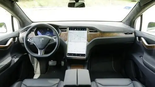 速度快逼格高 特斯拉model x试驾体验_凤凰网汽车_凤凰网