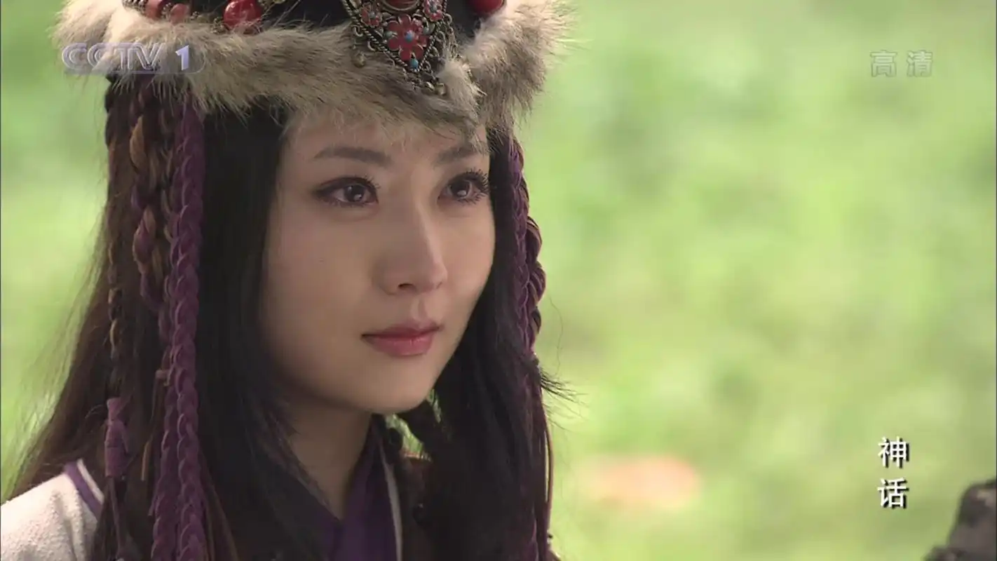 电视剧《神话》里那个漂亮的玉漱公主是谁扮演呀?真名叫什么?