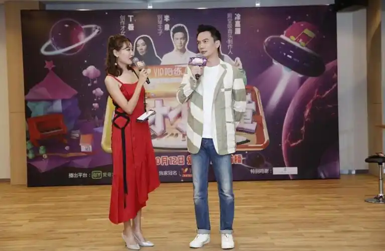 天才小琴童开营李泉丁薇凃惠源乐当陪练