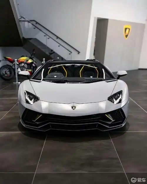 兰博基尼 aventador ultim