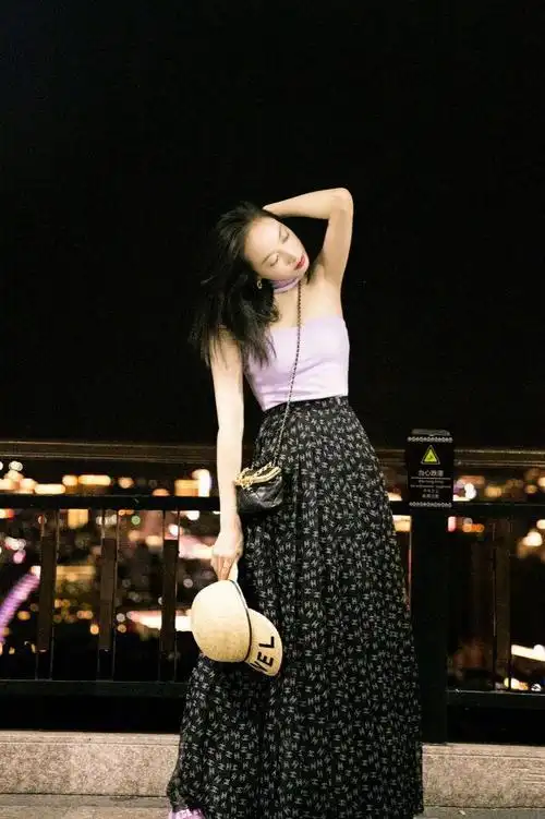 宋茜扮靓的三个穿搭公式:第一个减龄,第二个帅气,第三个时尚