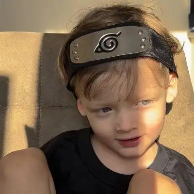 【男头】【鲨鱼齿小男孩】马克(1)_微信头像_我要个性网