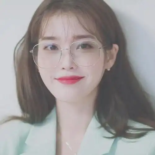 明星头像壁纸iu李知恩