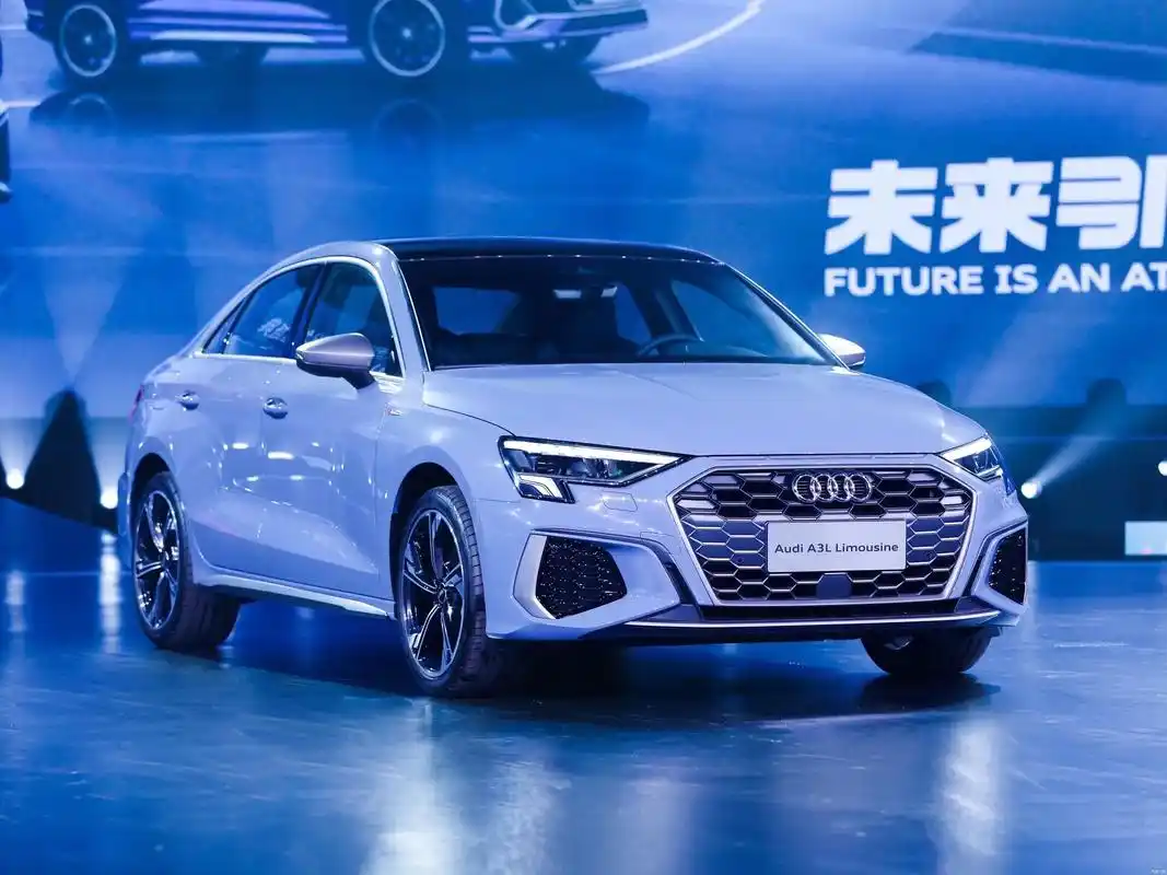 奥迪a3.2022款sportback 35 tfsl 进取 - 抖音