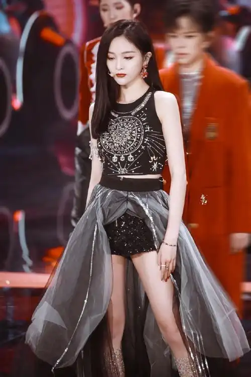 火箭少女101_吴宣仪