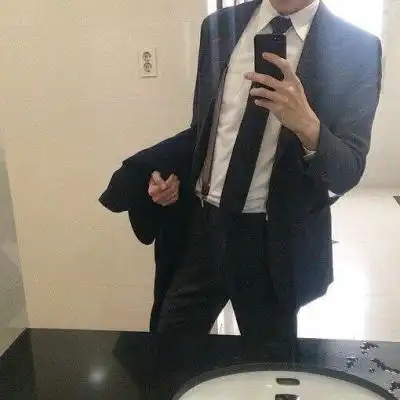 江阮妤 个性推荐正装男头_男生头像_我要个性网