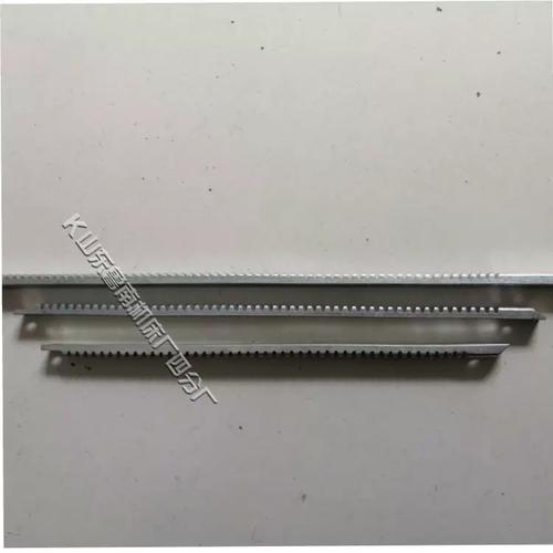 热销山东鲁南台钻配件小型台式钻床升降齿条立柱牙条涡轮蜗杆