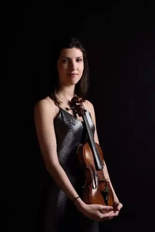 【弦乐艺术周】大师系列——小提琴演奏家蕾西娅柯特