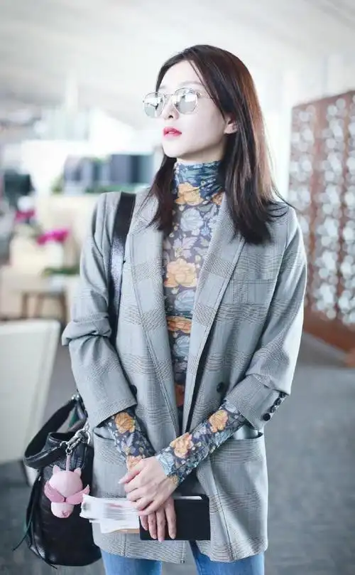 江疏影可太会来事了日常私服美观又实用风格写实又高级