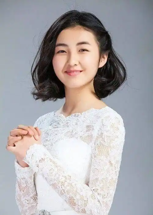 原创《初恋这件小事》开拍,王俊凯搭档7岁进演艺圈的张子枫