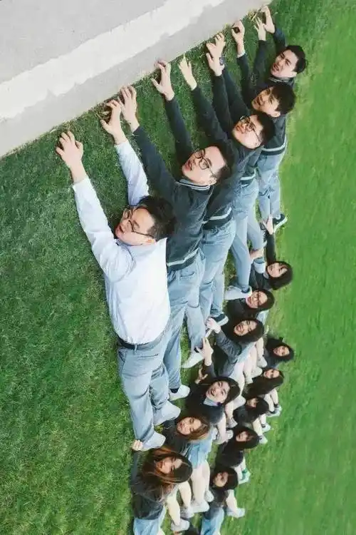 毕业照拍摄姿势参考pose对了怎么拍都美