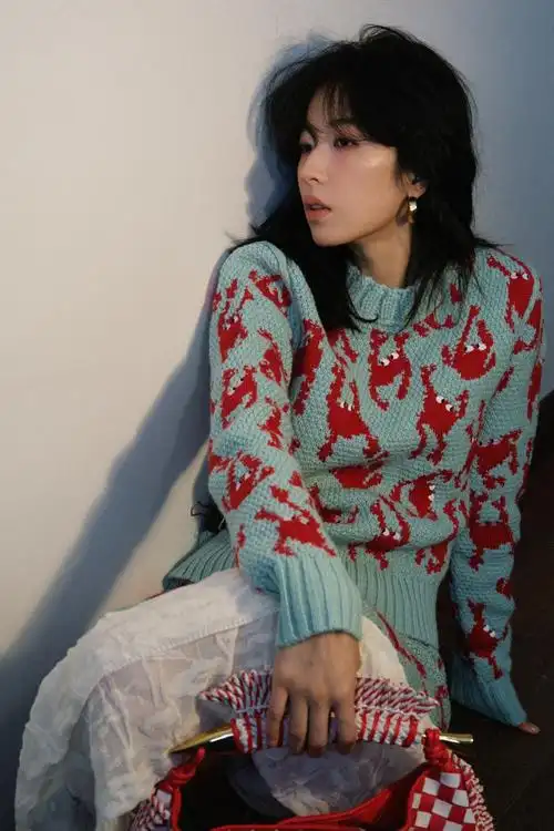 3635·38363830·花絮*37    周雨彤超话  @周雨彤微博