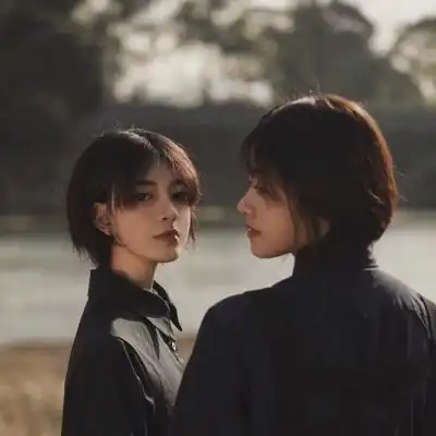 高清闺蜜头像可爱真人霸气高冷两张图