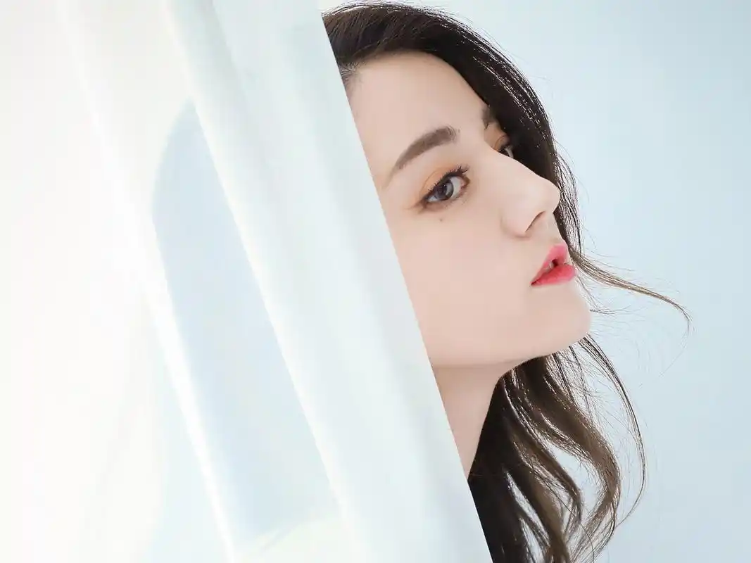 迪丽热巴:俏皮可爱,性感风韵,成熟魅惑,俏丽,优雅唯美照