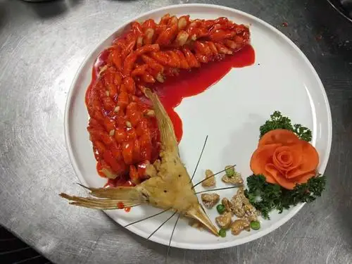 中国烹饪大师黄军入编名厨名菜