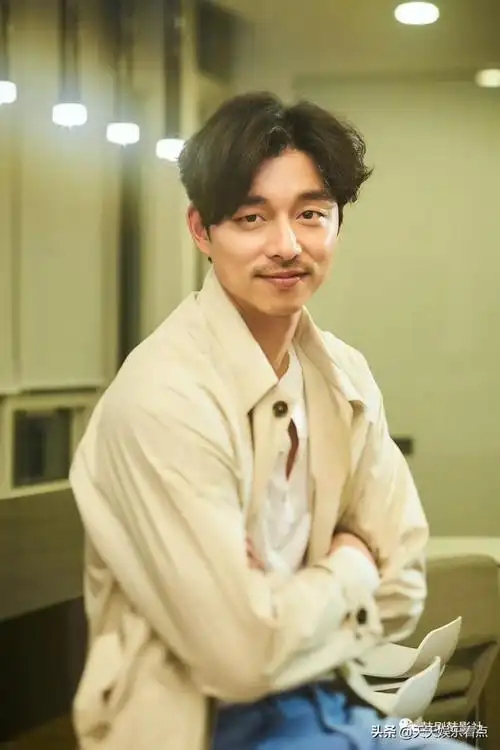 韩国男明星图片(外国网民票选最帅韩国男星top)