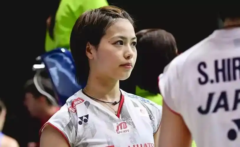 日媒曝桃田贤斗私会福岛由纪,同房被监控拍到