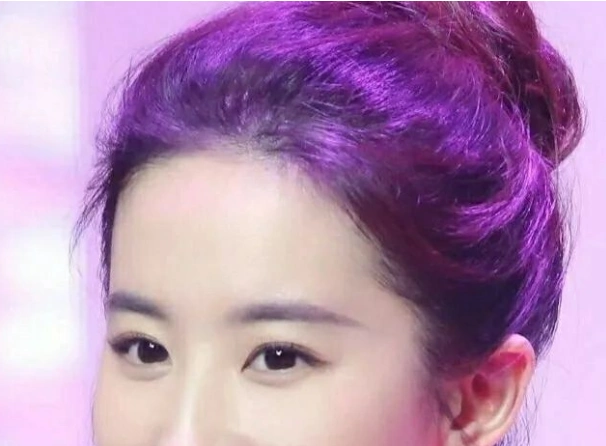 什么样的发际线可以称得上好看呢?