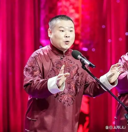 岳云鹏穿大褂参演春晚,被吐槽像冰箱双开门!发文回应结果却翻车