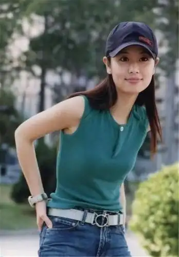 林心如20年前的旧照片被扒出,难怪都称她是最美"紫薇格格"