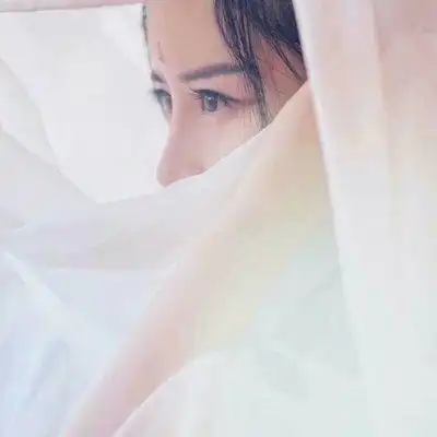 古风白衣女子头像