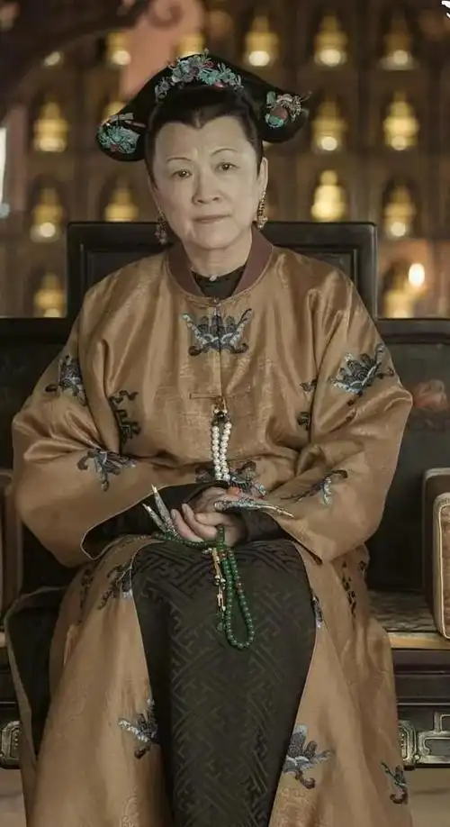钮祜禄·甄嬛 延禧攻略中的太后是甄嬛吗?历史上的太后是怎样的?