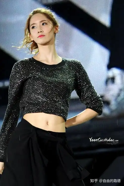 写回答 登录/注册 身材 明星 少女时代(girls generation) 林允儿