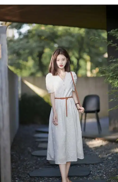 优雅超仙女裙港味设计气质白色蕾丝收腰裙子夏天妍莉芬女装特卖白色s