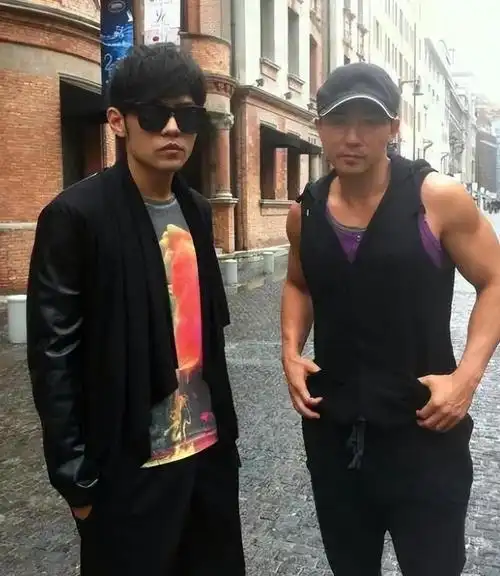 刘畊宏:曾一周吸粉上千万,直播间400万人同时在线,如今怎样?