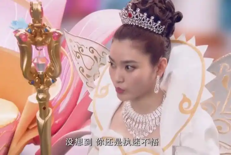还记得魔仙女王吗?当初嫌她胖,如今减肥后美到认不出