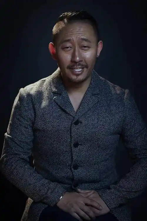 p data-id="gnt5psb5cc">田璐,1982年9月出生于陕西省 a target="