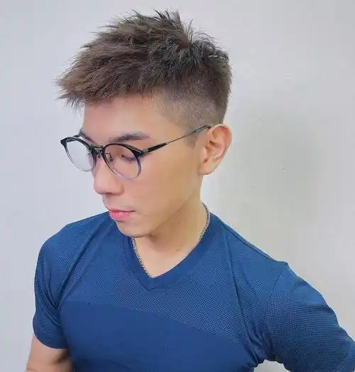 原创男士剪短发太普通不如试试飞机头发型帅气又有型