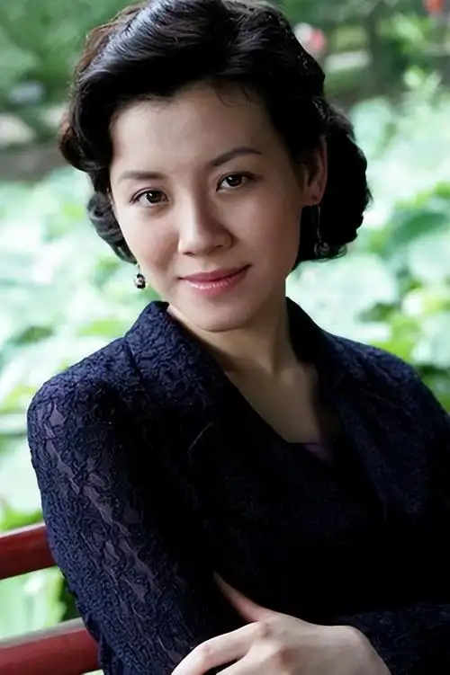 回顾演员刘琳:被名导抛弃后,转身嫁给穷小子,婚后被丈夫宠成宝