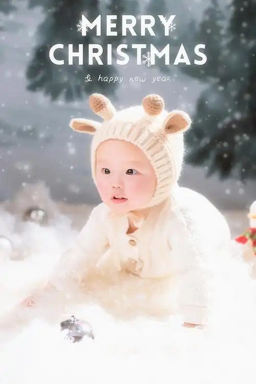 三旬的儿童摄影作品《圣诞宝宝》